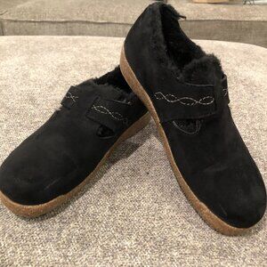 EARTH ORIGINS | JORDIE WOMEN'S BLACK SUEDE SLIP ON SHOES SIZE 7